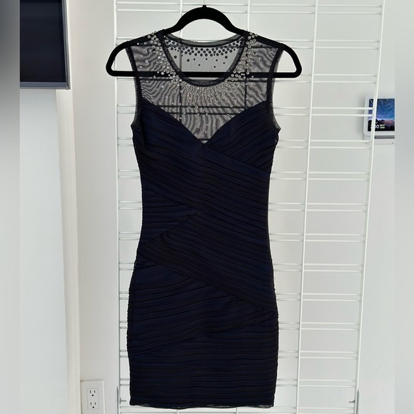 BCBG MaxAzria Size Xs blue/Black mini dress with rhinestone detail sleev… - Picture 3 of 6
